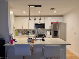 More Details about MLS # 2775988 : 8452 BOSECK DRIVE 186
