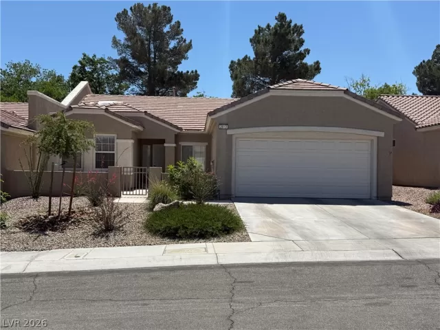 MLS: 2775991 Condo For Sale