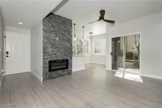 Photo #1: 2775992 Listing 