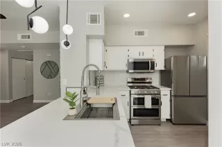 Photo #6: 2775992 Listing 