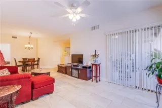 Photo #3: 2776032 Listing 