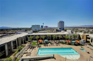 Photo #2: 2776042 Listing 