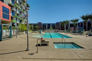 Photo #3: 2776042 Listing 