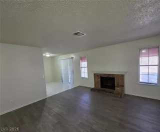 Photo #6: 2776048 Listing 