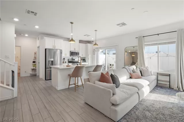 MLS: 2776055 Condo For Sale