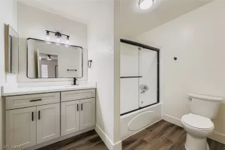 Photo #3: 2776071 Listing 