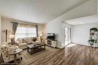 Photo #2: 2776078 Listing 