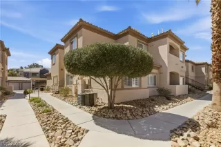 Photo #2: 2776081 Listing 