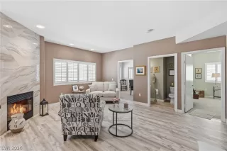 Photo #5: 2776081 Listing 