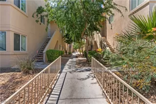 Photo #3: 2776092 Listing 