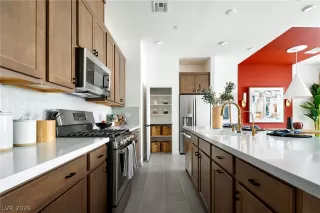 Photo #4: 2776104 Listing 