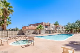 Photo #3: 2776115 Listing 