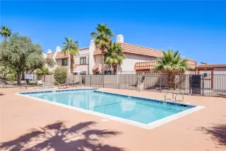 Photo #4: 2776115 Listing 