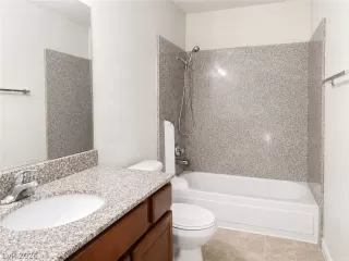 Photo #5: 2776122 Listing