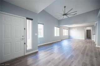 Photo #5: 2776146 Listing 