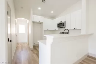 Photo #1: 2776155 Listing 