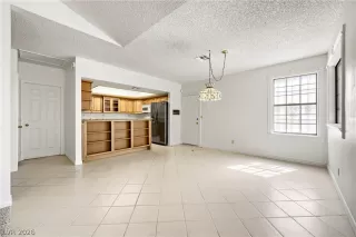 Photo #3: 2776185 Listing 