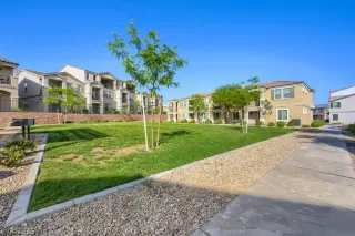 Photo #2: 2776192 Listing 