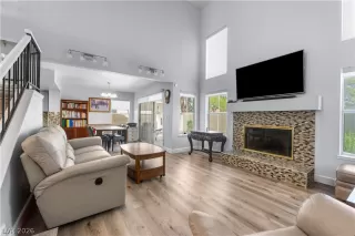 Photo #4: 2776237 Listing 