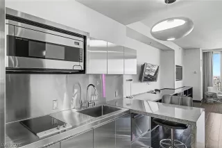 Photo #2: 2776244 Listing 