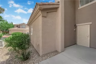 Photo #3: 2776282 Listing 