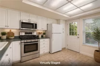 Photo #3: 2776304 Listing 