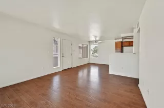 Photo #2: 2776369 Listing 