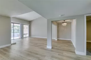 Photo #2: 2776389 Listing 