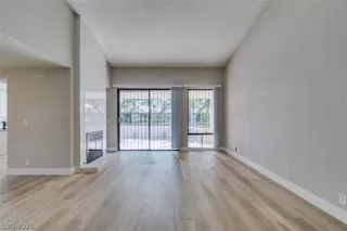 Photo #5: 2776389 Listing 