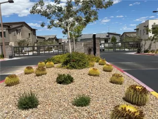 Photo #1: 2776399 Listing 