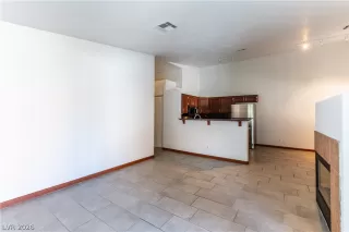 Photo #2: 2776419 Listing 