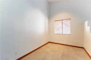 Photo #6: 2776419 Listing 