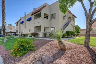 Photo #2: 2776421 Listing 