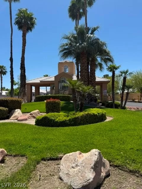 MLS: 2776431 Condo For Sale