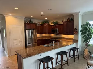 Photo #3: 2776432 Listing 