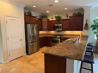 Photo #4: 2776432 Listing 