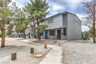 Photo #1: 2776434 Listing 