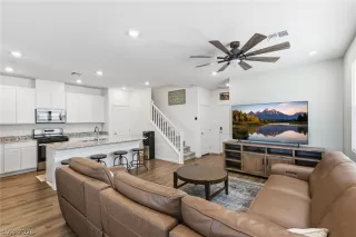 Photo #1: 2776439 Listing 