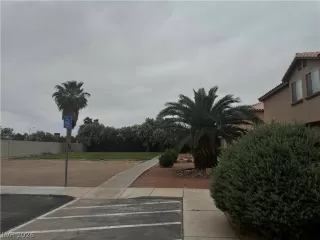 Photo #1: 2776442 Listing 