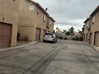 Photo #4: 2776442 Listing 