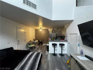 Photo #6: 2776442 Listing 