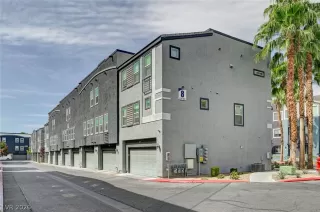 Primary Photo for MLS#: 2776450