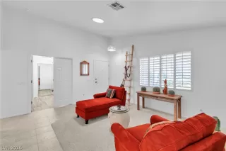 Photo #4: 2776605 Listing 