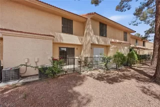 Photo #5: 2776705 Listing 