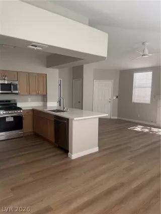 Photo #5: 2776721 Listing 