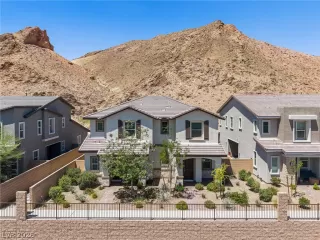 Photo #1: 2776741 Listing 