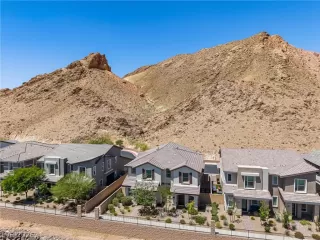 Photo #3: 2776741 Listing 