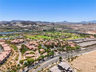 Photo #6: 2776741 Listing 