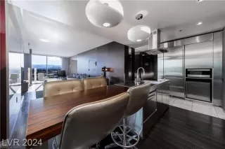 Photo #2: 2776768 Listing 