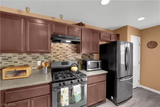 Photo #4: 2776813 Listing 